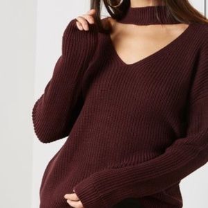 Choker neck sweater